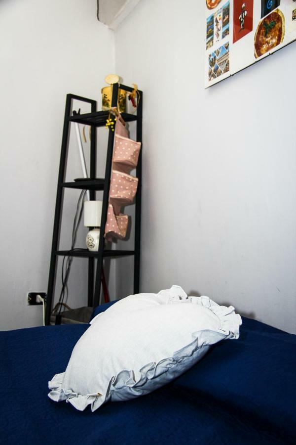 Mini Loft Apartman Nápoly Kültér fotó
